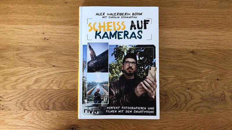Was hat AlexiBexi studiert?