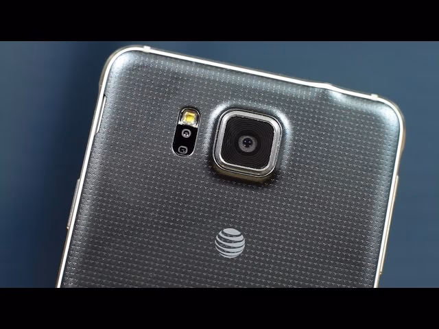 Is the Samsung Alpha a good phone?