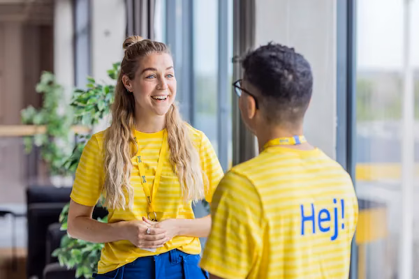 Wie hoch ist die Ausbildungsvergütung bei IKEA?