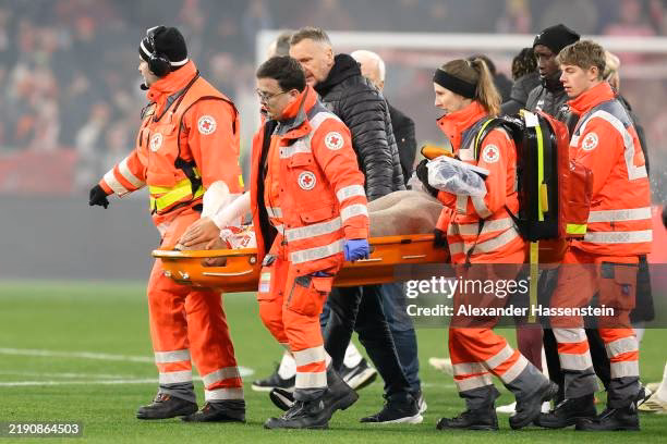 Wer ist die Ehefrau von Benjamin Heinrich?