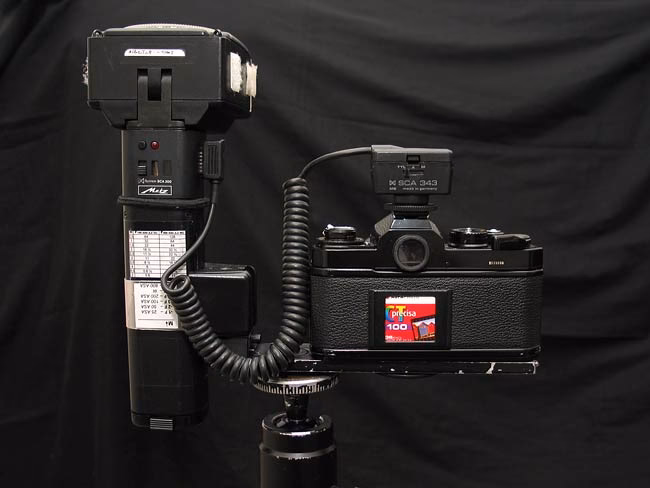 Kann ich meinen alten Blitz mit einer Digitalkamera verwenden?