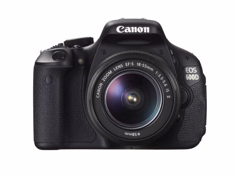 Hat die Canon EOS 600D WLAN?