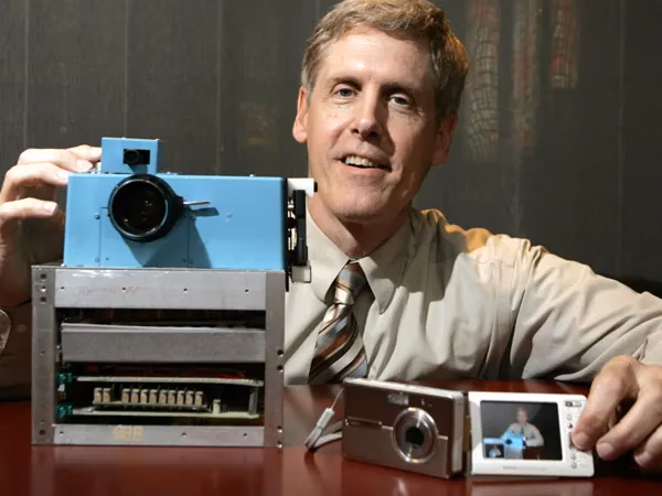 Wer ist der Pionier der digitalen Fotografie?