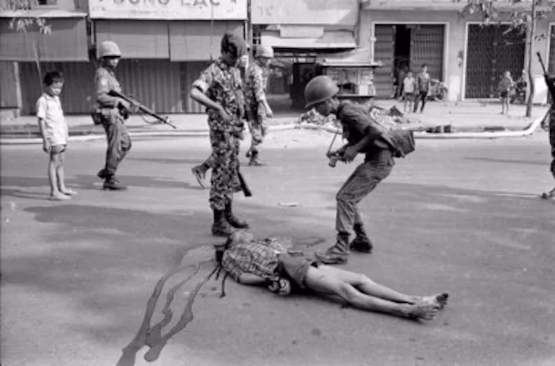 Was sind die 5 berühmtesten Fotos des Vietnamkriegs?