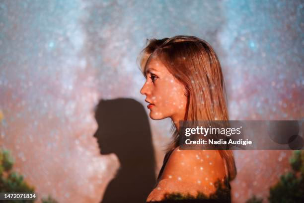 Was ist Projektion einfach erklärt?