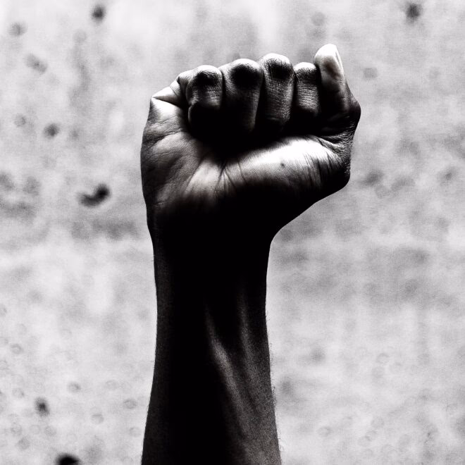 Was sind Beispiele für Rassismus?