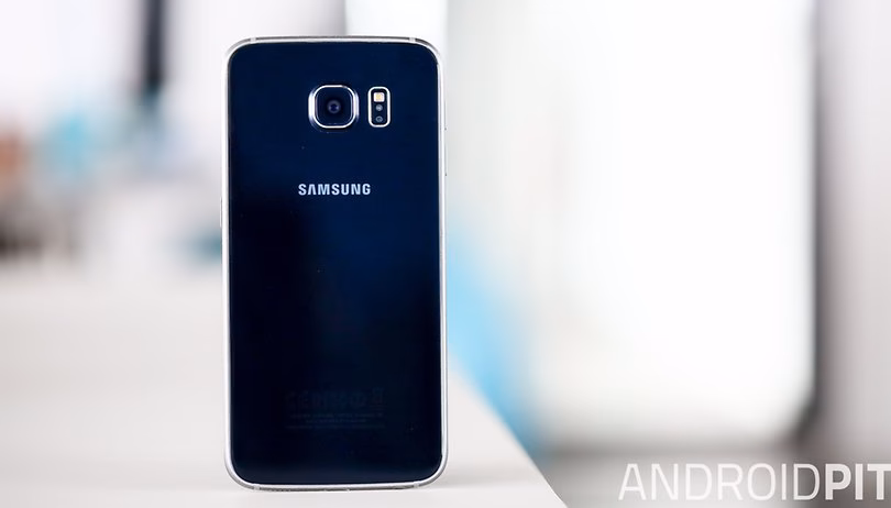 Warum macht mein Samsung-Telefon zufällige Geräusche?