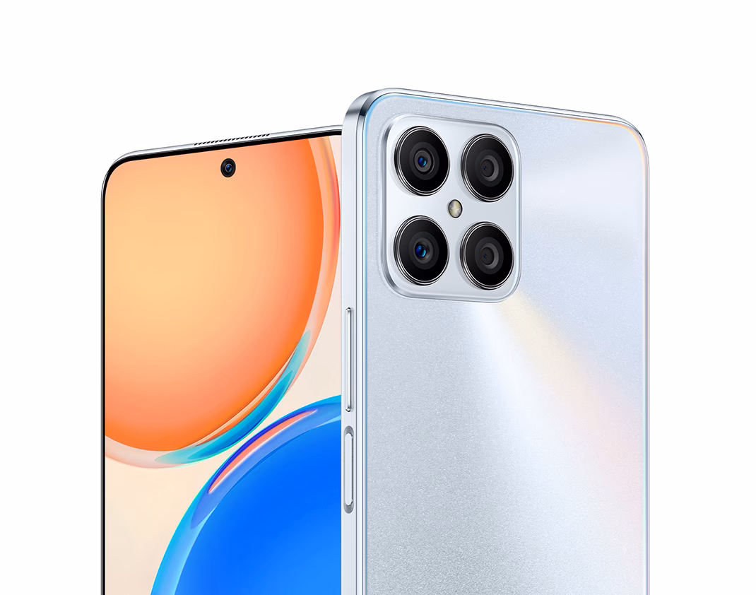 Welches ist das erste Handy mit 4 Kameras?