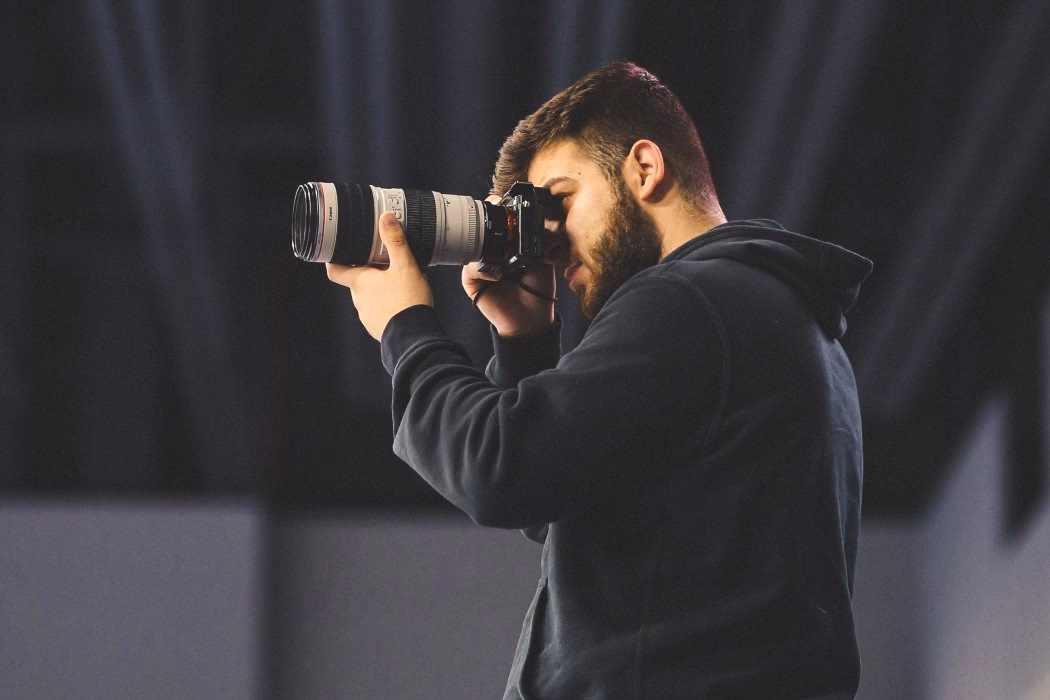 Ist eine Vollformatkamera besser für Sportfotografie?