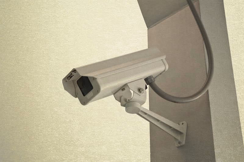 Ist es erlaubt, eine Videoüberwachung im Treppenhaus zu haben?