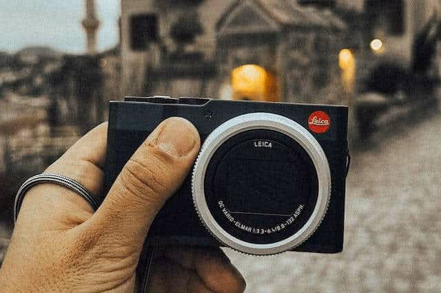 Welches Objektiv ist besser, Zeiss oder Leica?