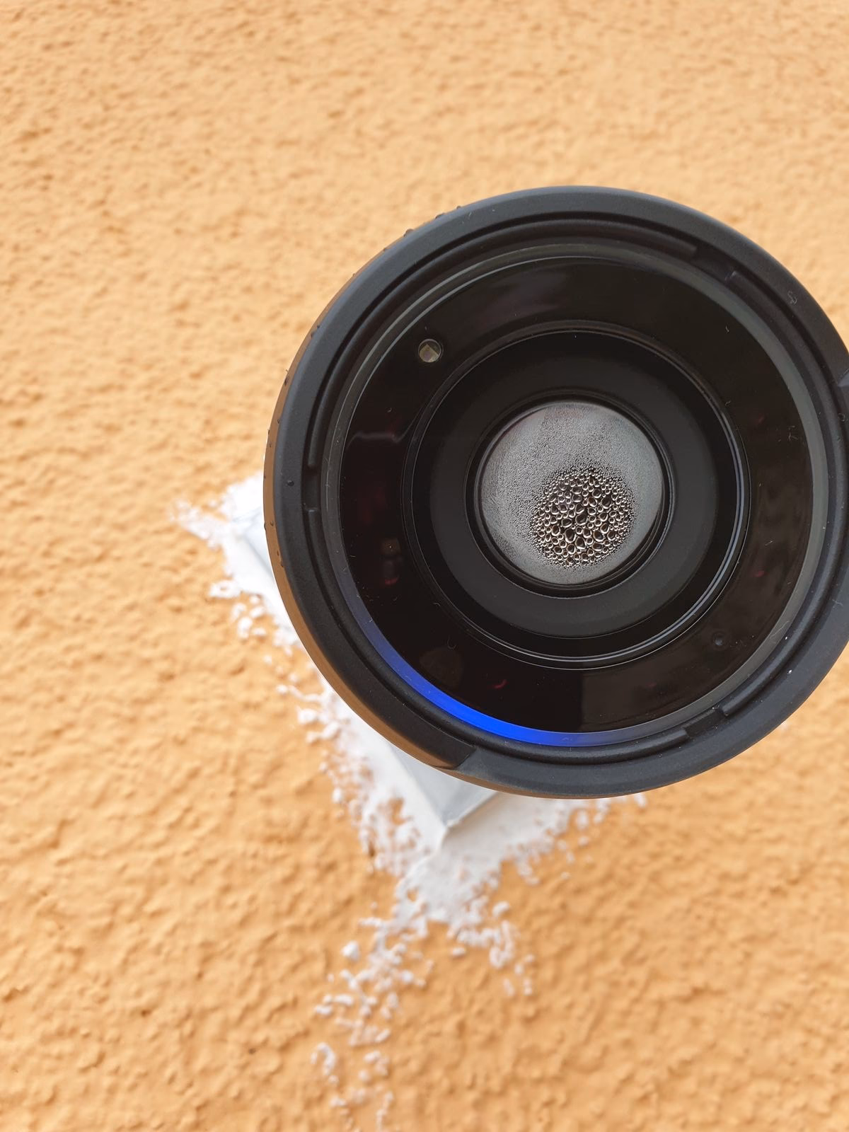 Wie entferne ich den Beschlag im Inneren einer Kameralinse?