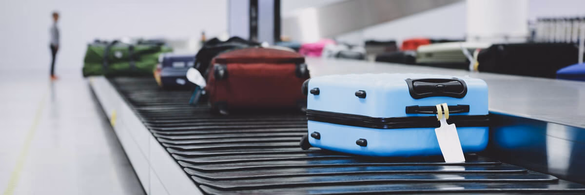 Welche Rechte hat man, wenn der Koffer zu spät ankommt?