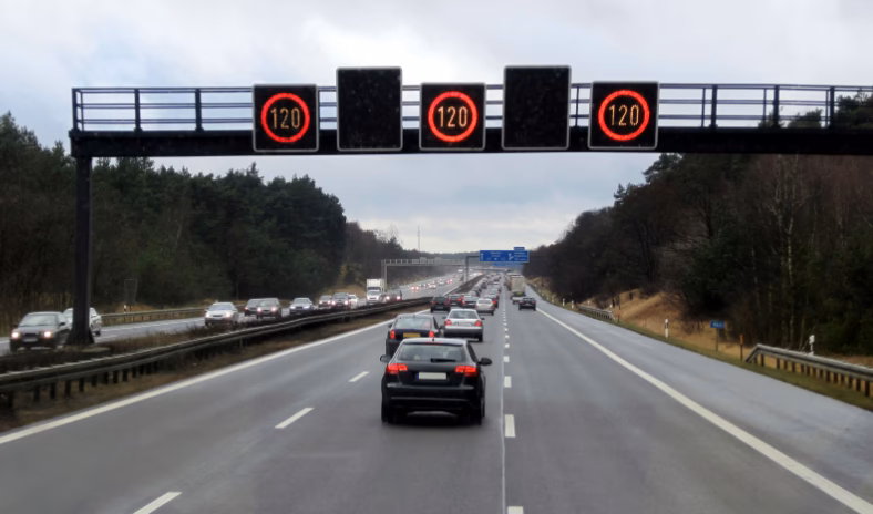 Does Germany have speed cameras on the autobahn?