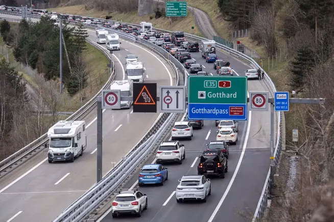 Ist der Gotthard-Tunnel im Moment befahrbar?
