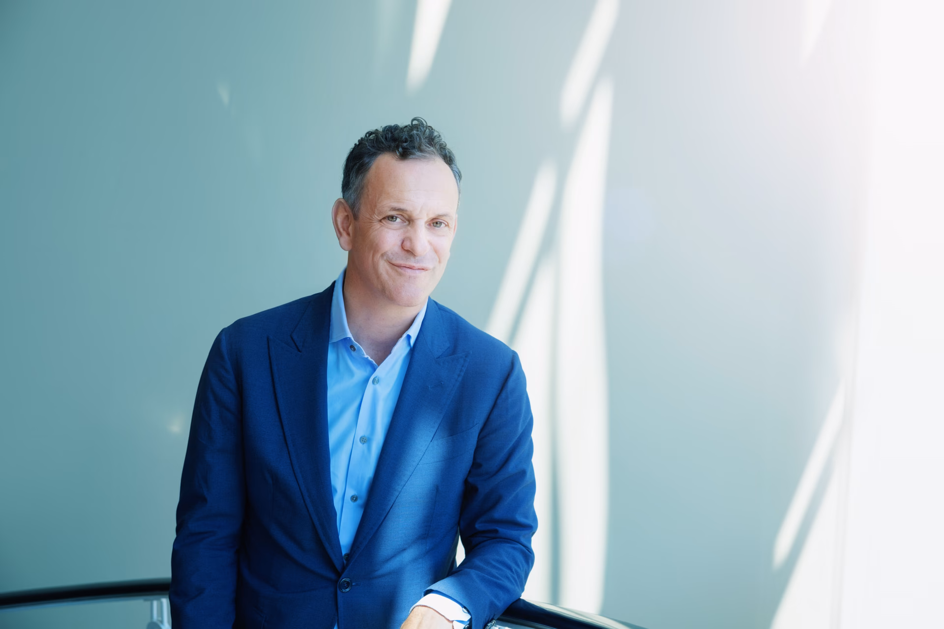 Wie hoch ist der Umsatz von Medbase?