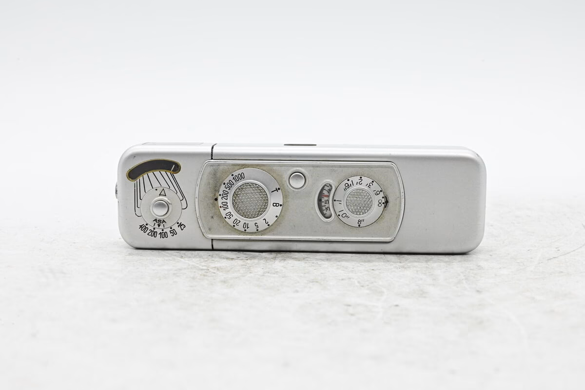 Welchen Film verwendet eine Minox B?
