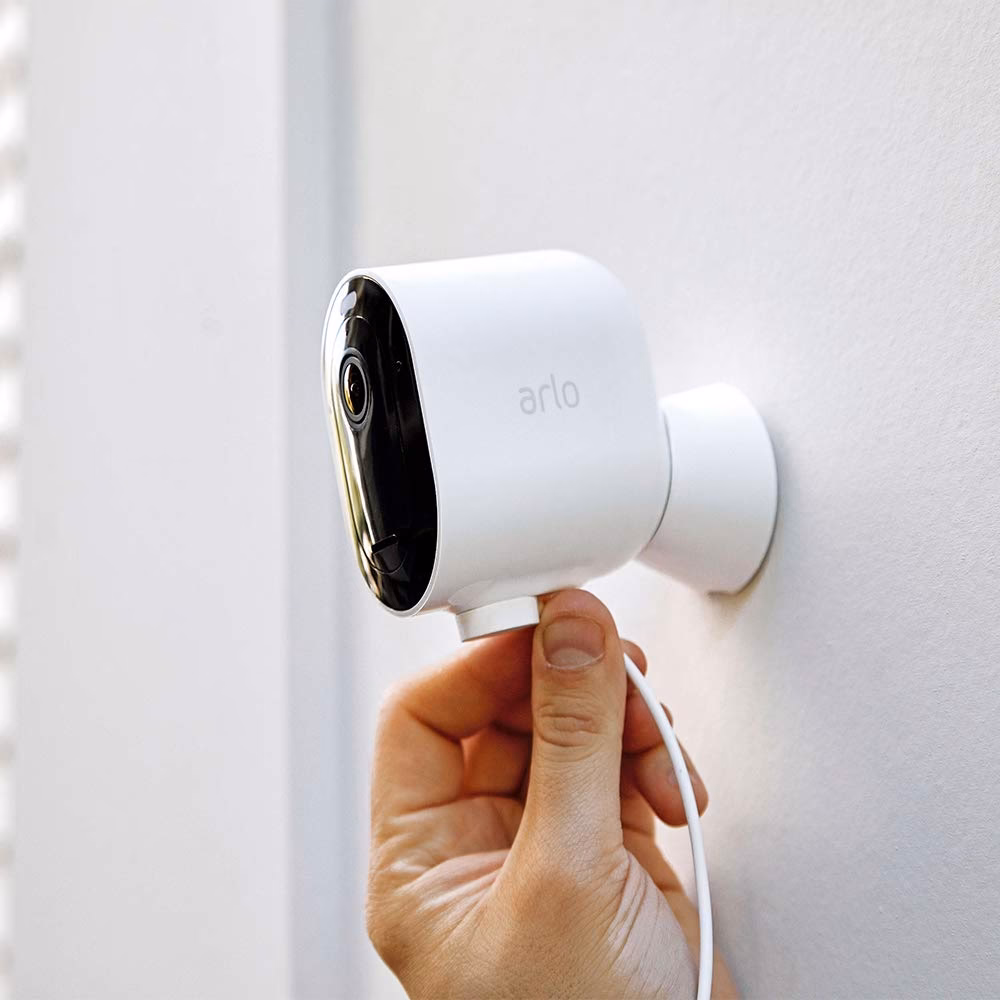 Which is better, Arlo Pro 3 or 4?