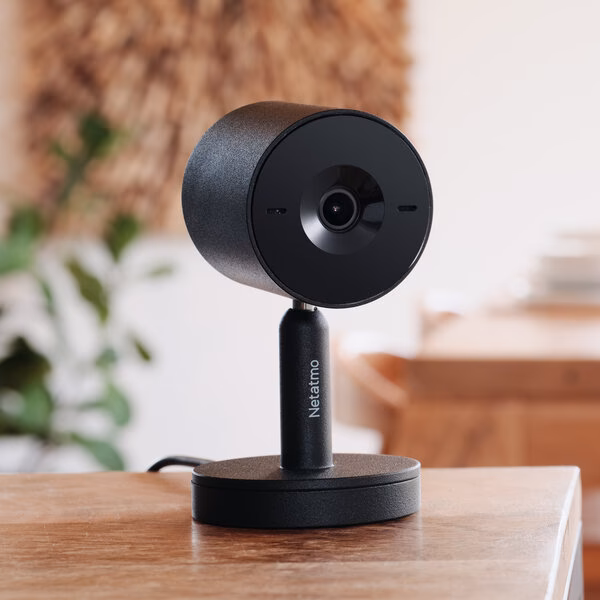 Wo ist die SD-Karte bei Netatmo Kamera?