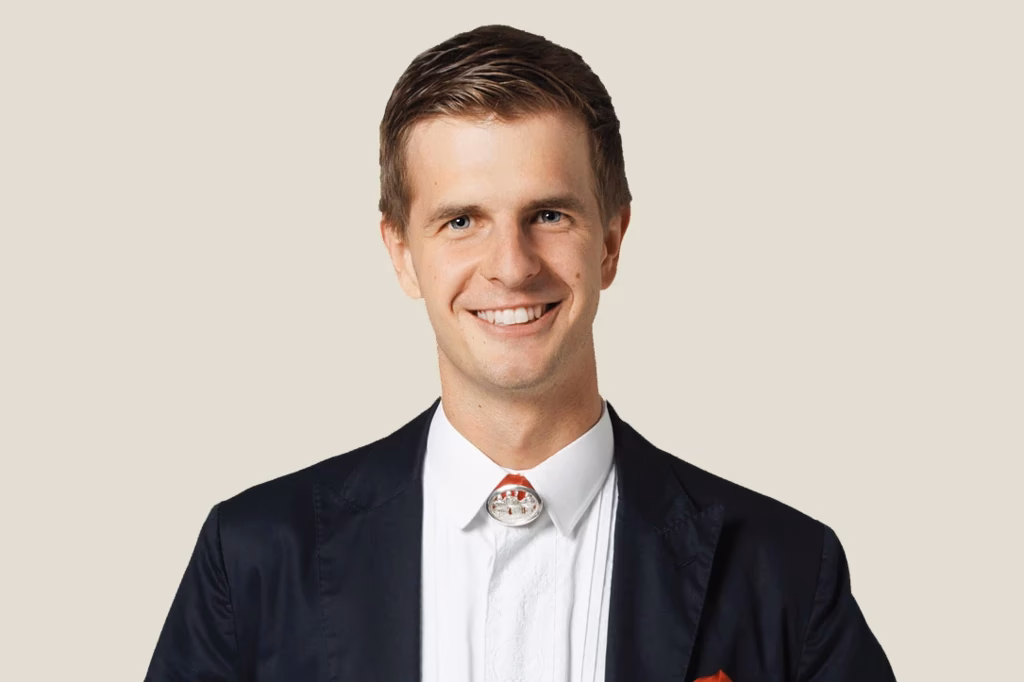 Was macht Nicolas Senn beruflich?