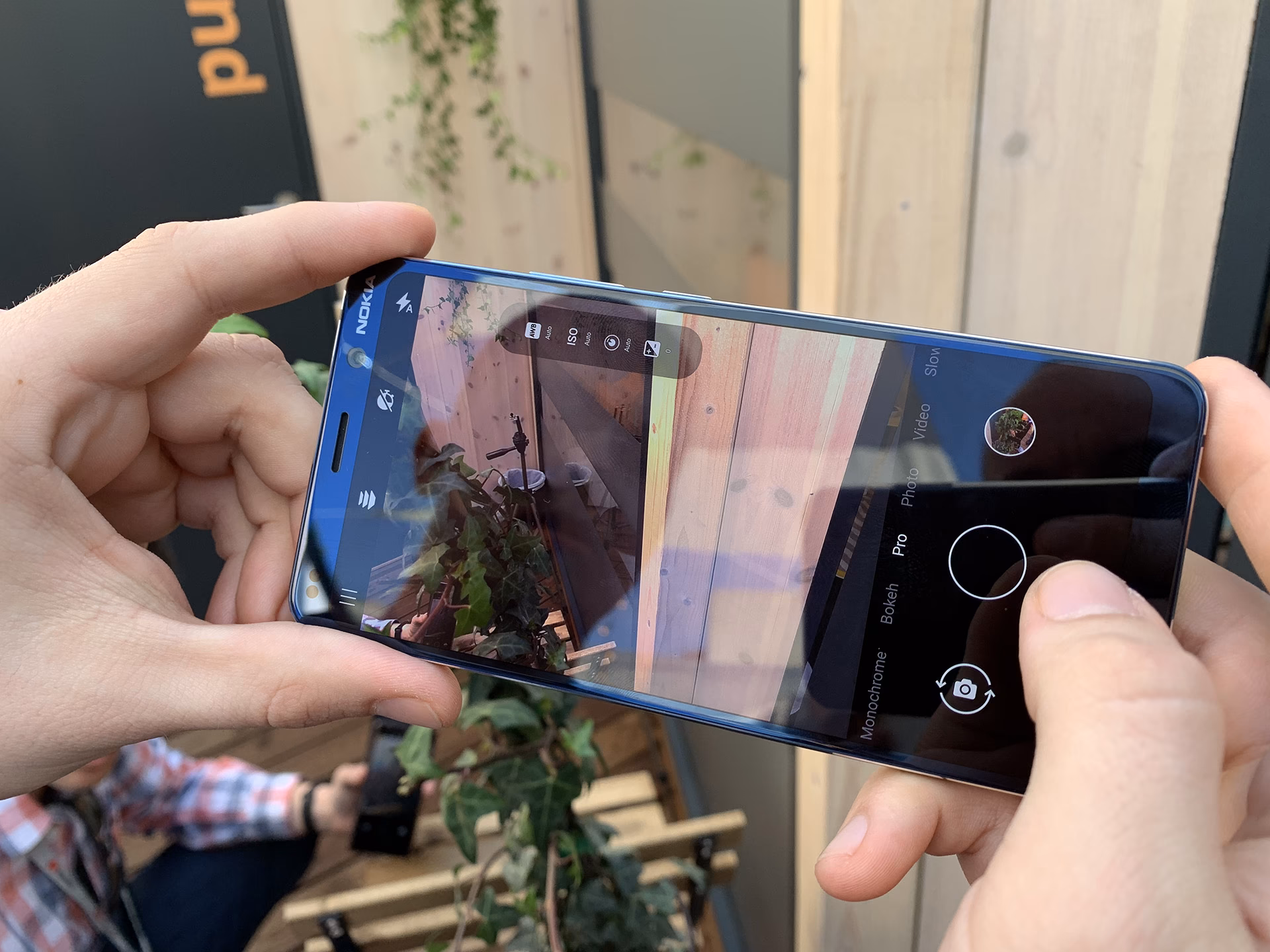 What is the camera sensor of Nokia 9 PureView?
