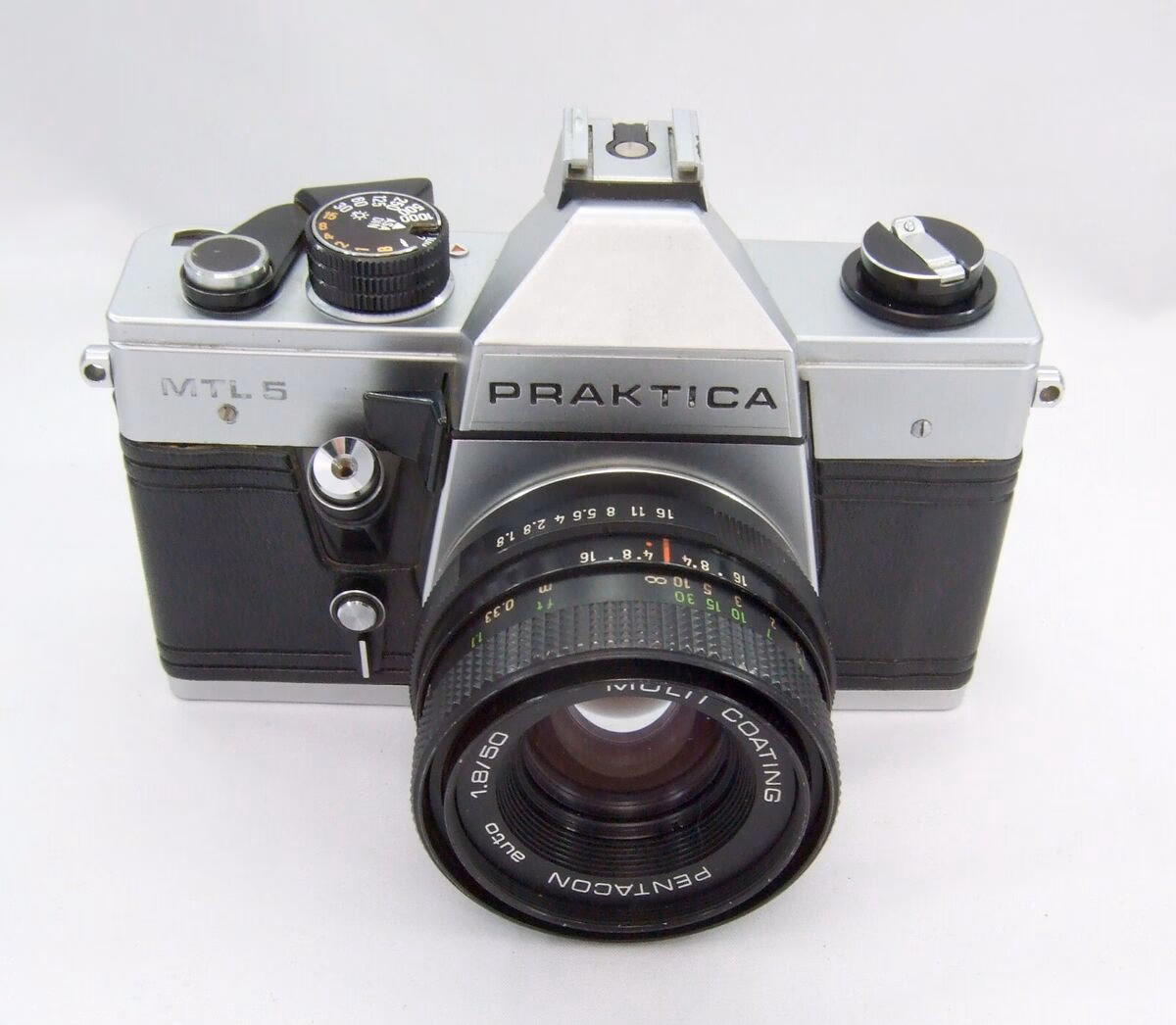 Was war die Praktica nova?