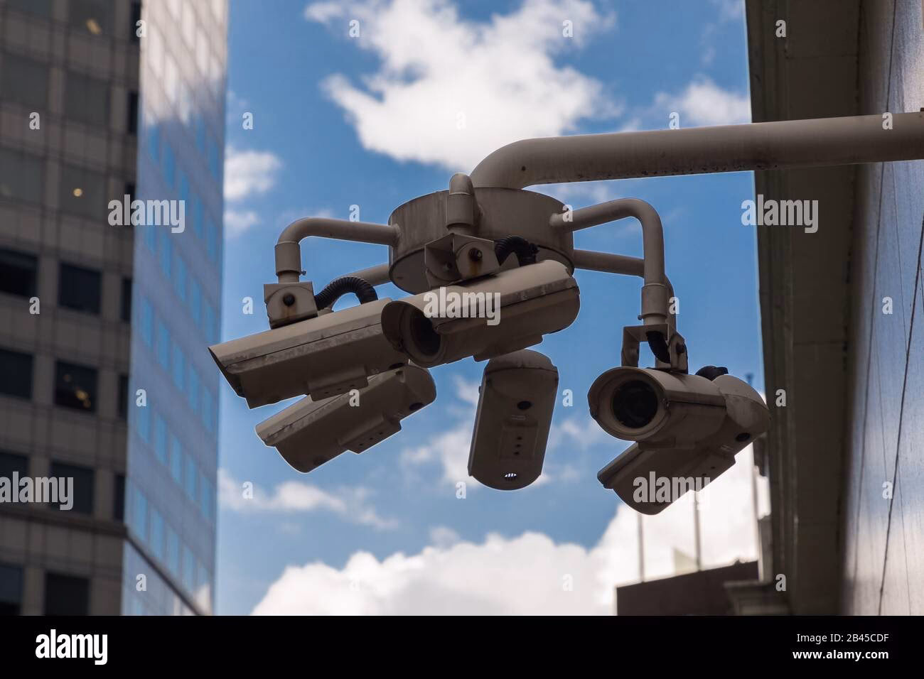 Warum gibt es in Singapur überall Kameras?