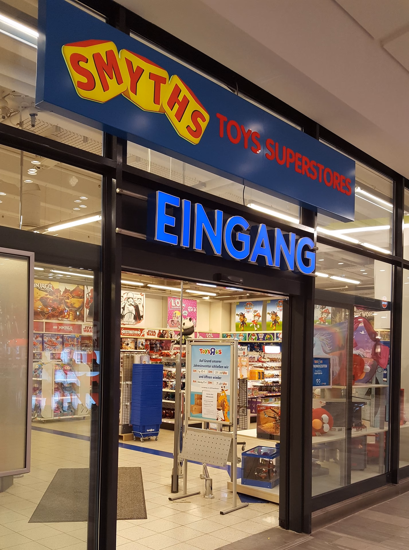 Wie hieß früher Smyths Toys?