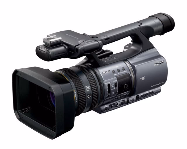 Wie übertrage ich Sony MiniDV-Kassetten auf meinen Computer?