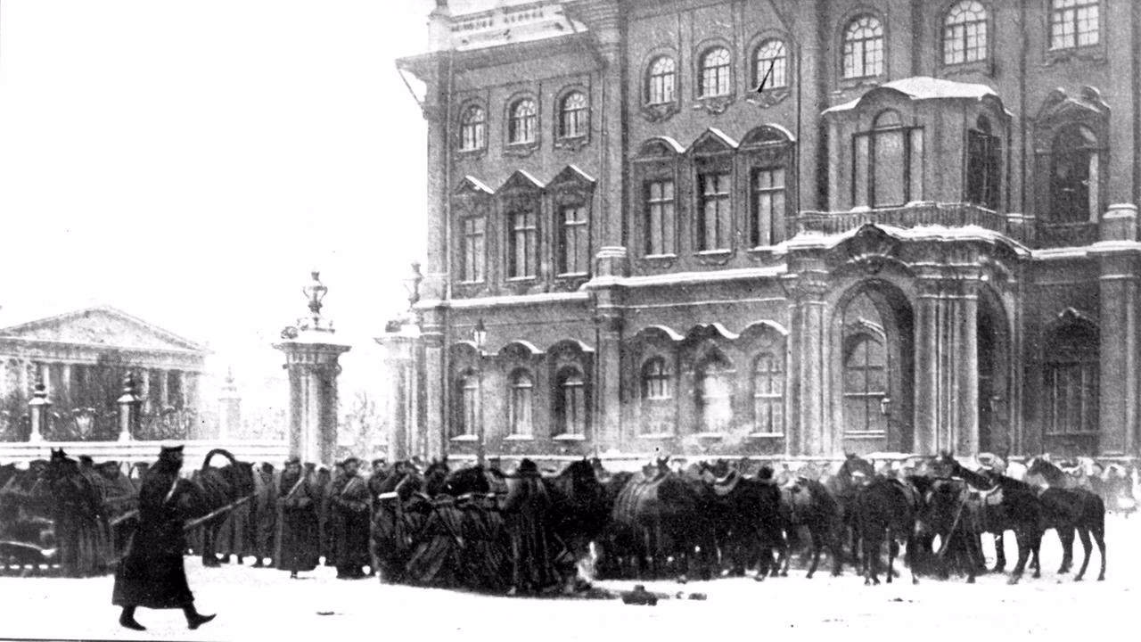 Was passierte im Februar 1917?