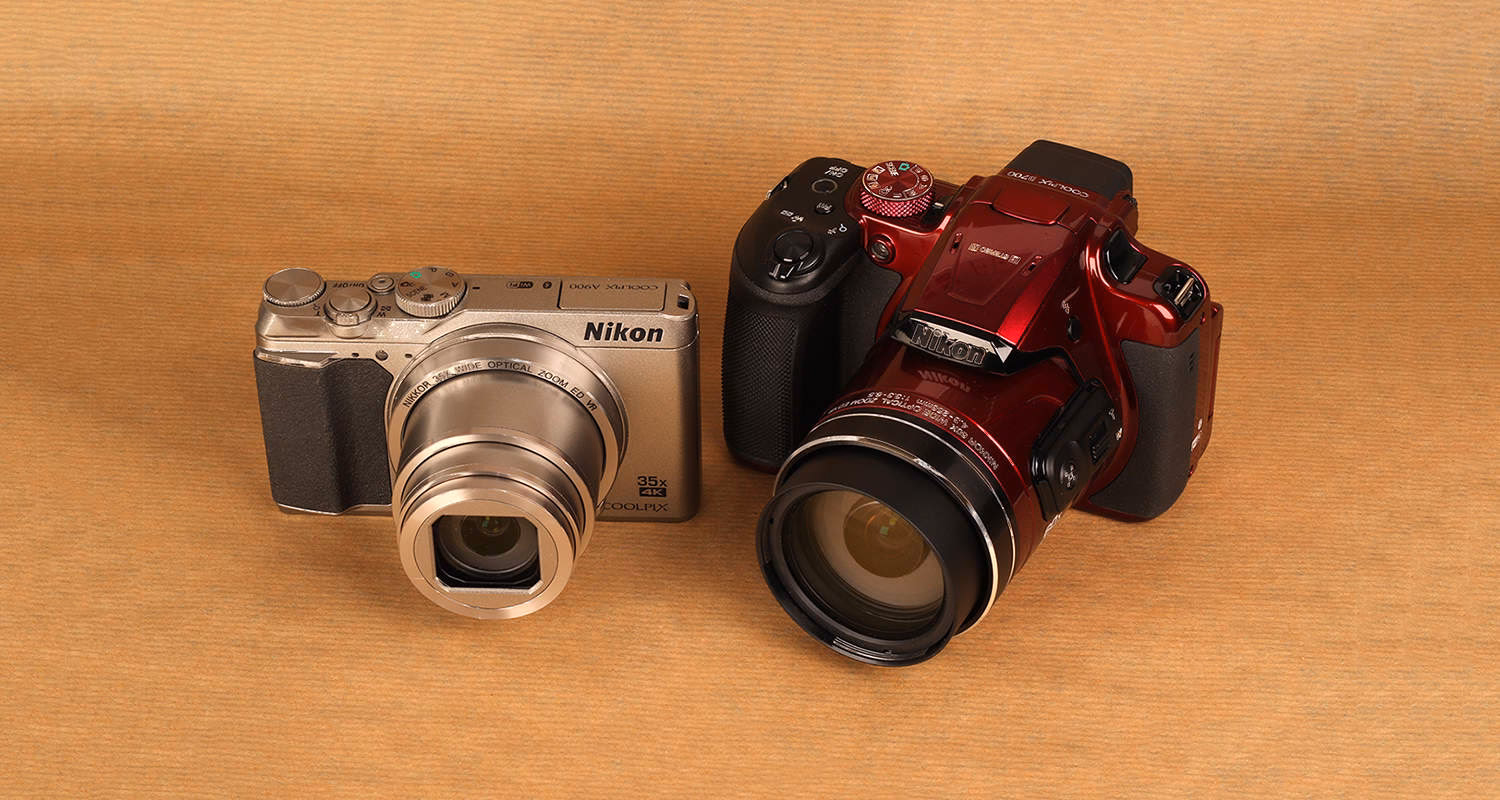 Which camera has 100x zoom?