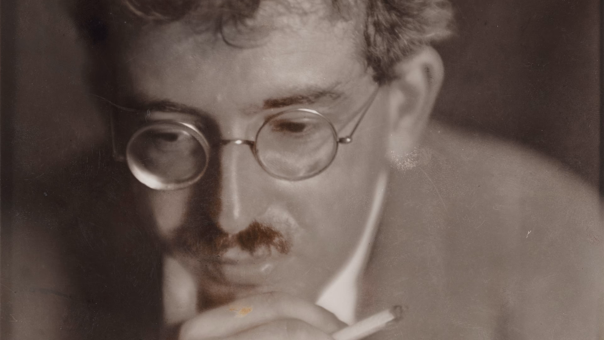 Was sagt Walter Benjamin über die Fotografie?