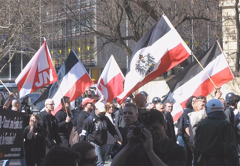 Was gilt in Deutschland als rechtsextrem?