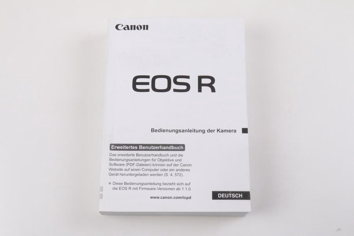 Wie lade ich eine Canon Kamera auf?