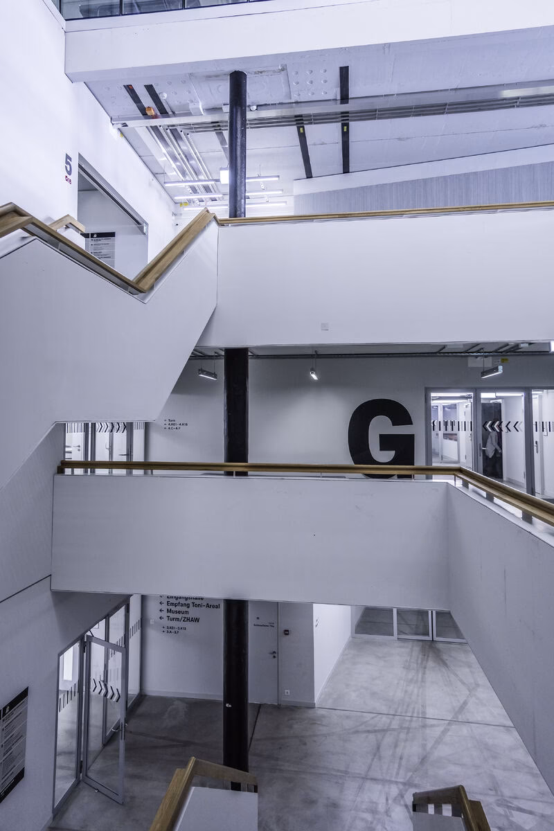 Ist die Zürcher Hochschule der Künste gut?